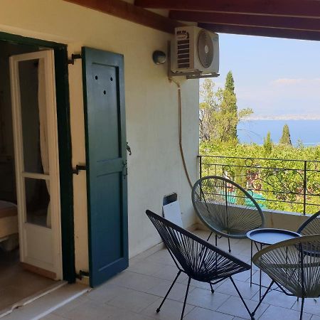 Olive Villas Anapaftíria Exteriér fotografie